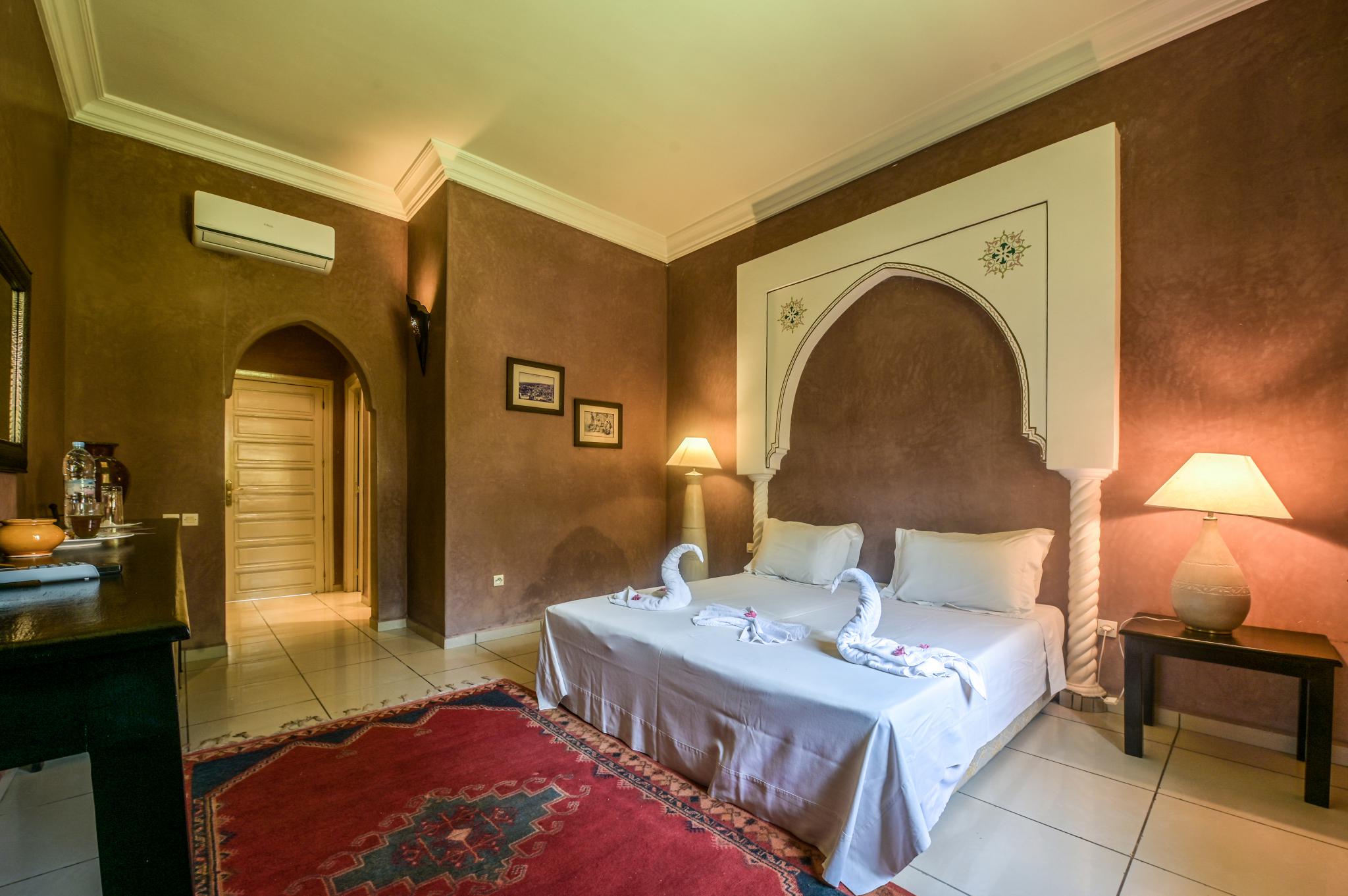 Chambres & Suites - La Maison Des Oliviers